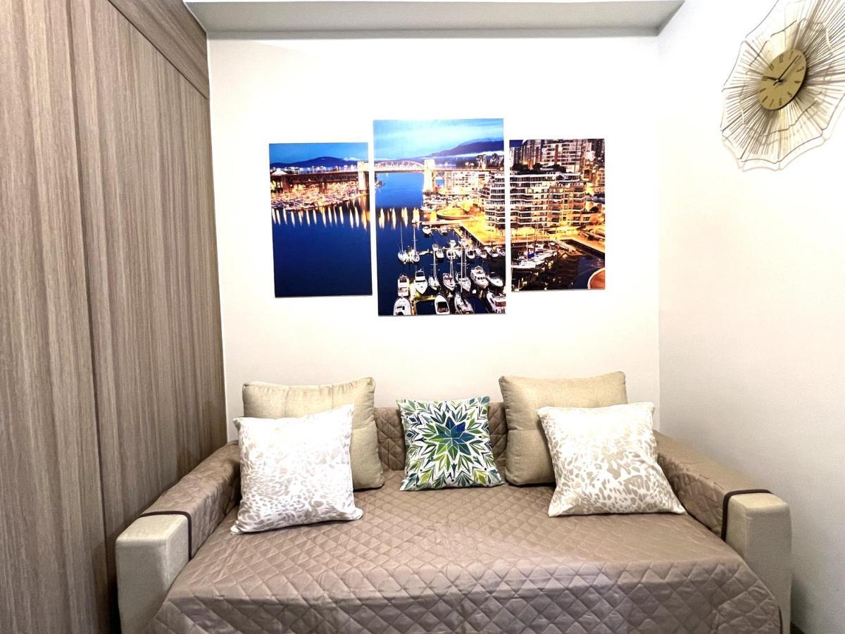 Shore Residences Moa Dynastel Staycation 파사이 외부 사진