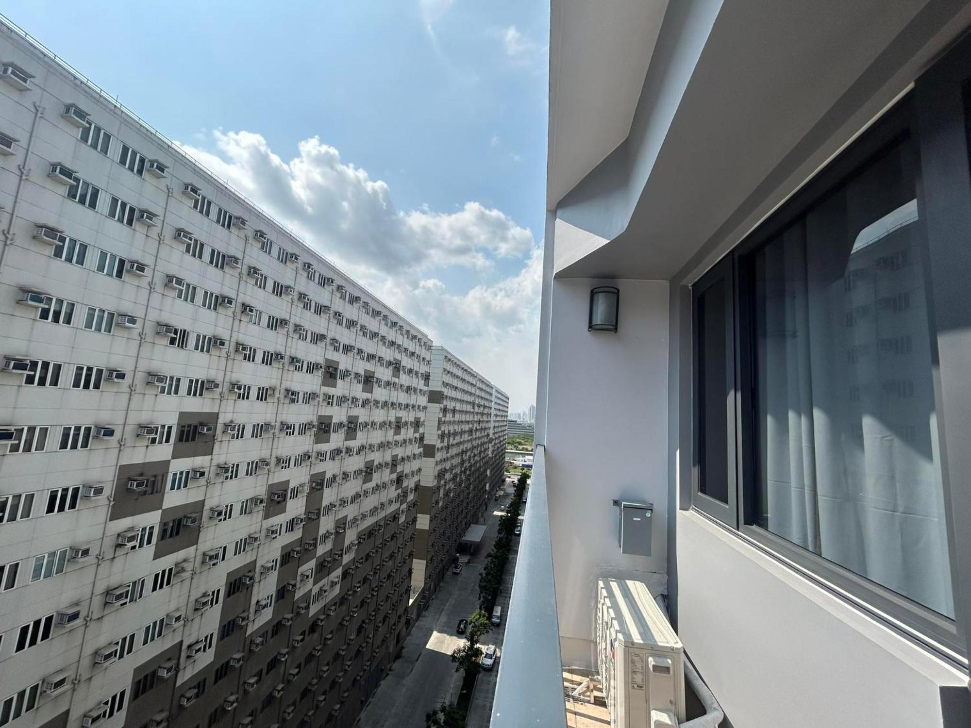 Shore Residences Moa Dynastel Staycation 파사이 외부 사진