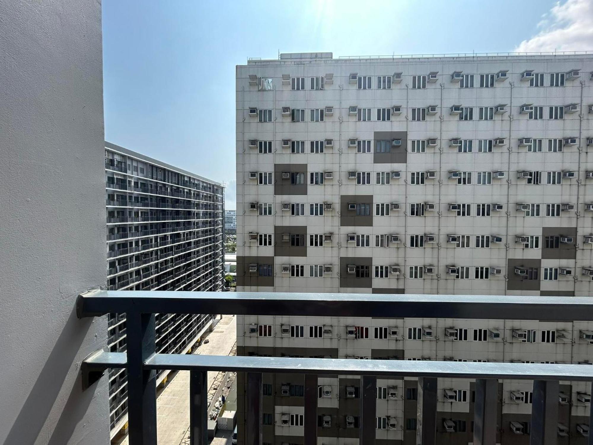 Shore Residences Moa Dynastel Staycation 파사이 외부 사진